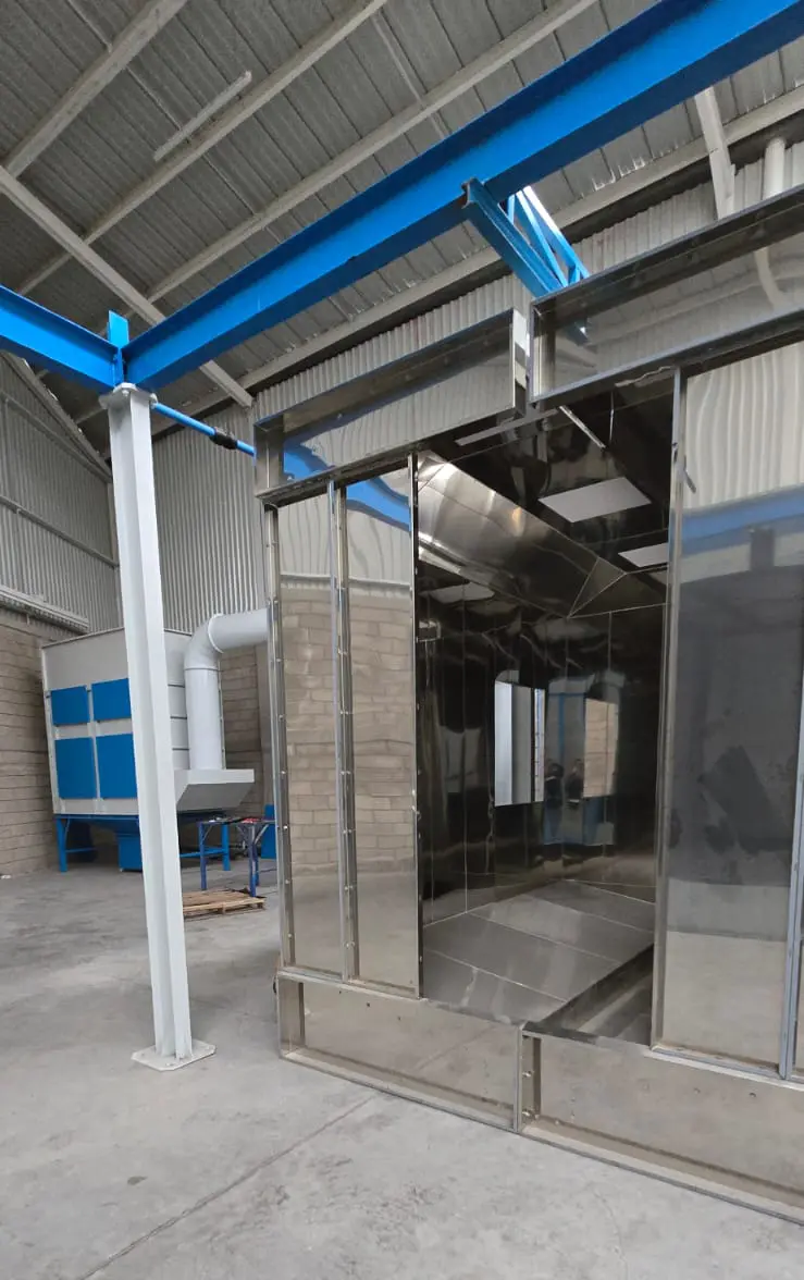 Cabina de pintura con extractor